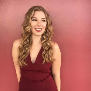 Meet your Posher, April